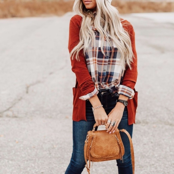 Plaid Button Down Casual Top - Picture 5 of 12